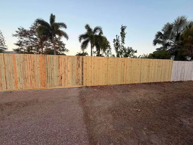 New fence panels on the Garbutt job